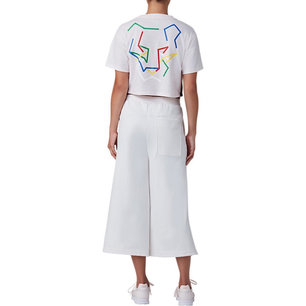 ASICS commuter cropped tee with multicolored tiger on back